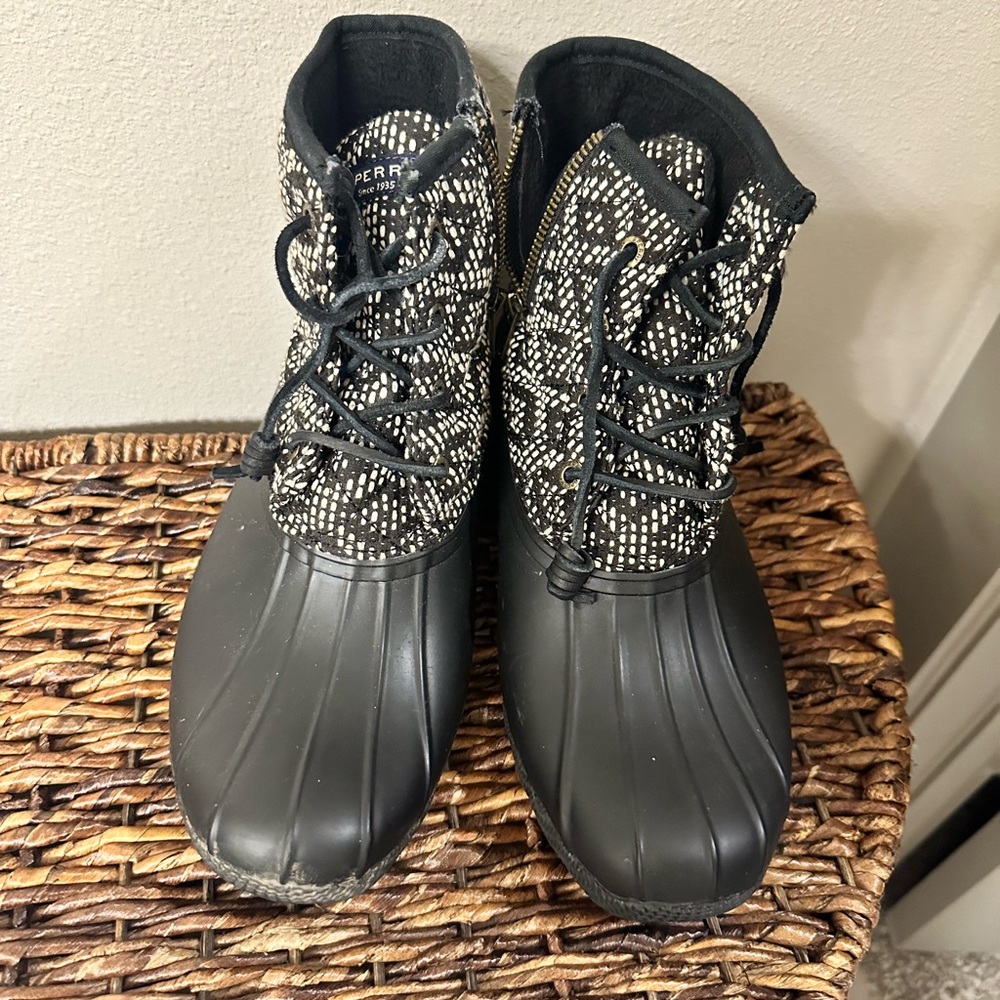 Sperry rain boots 8.5